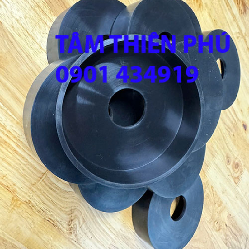 gia công nắp chụp cao su 